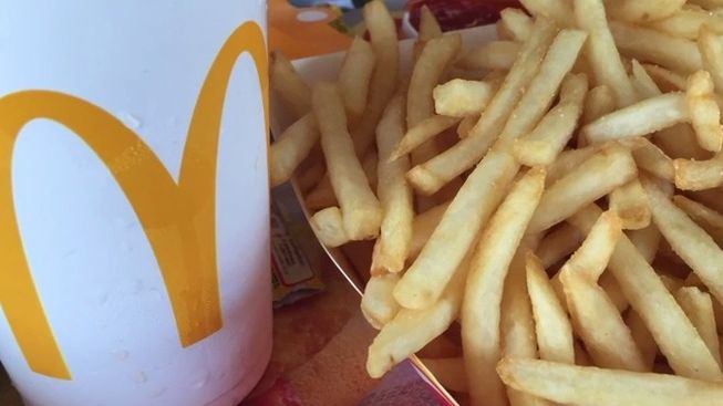 McDonald's špatně počítal. Doplatí zaměstnancům stovky milionů